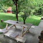 Mazsola Apartmán *